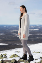 Lataa kuva, kalla active selja merinovillaneuletakki naisille